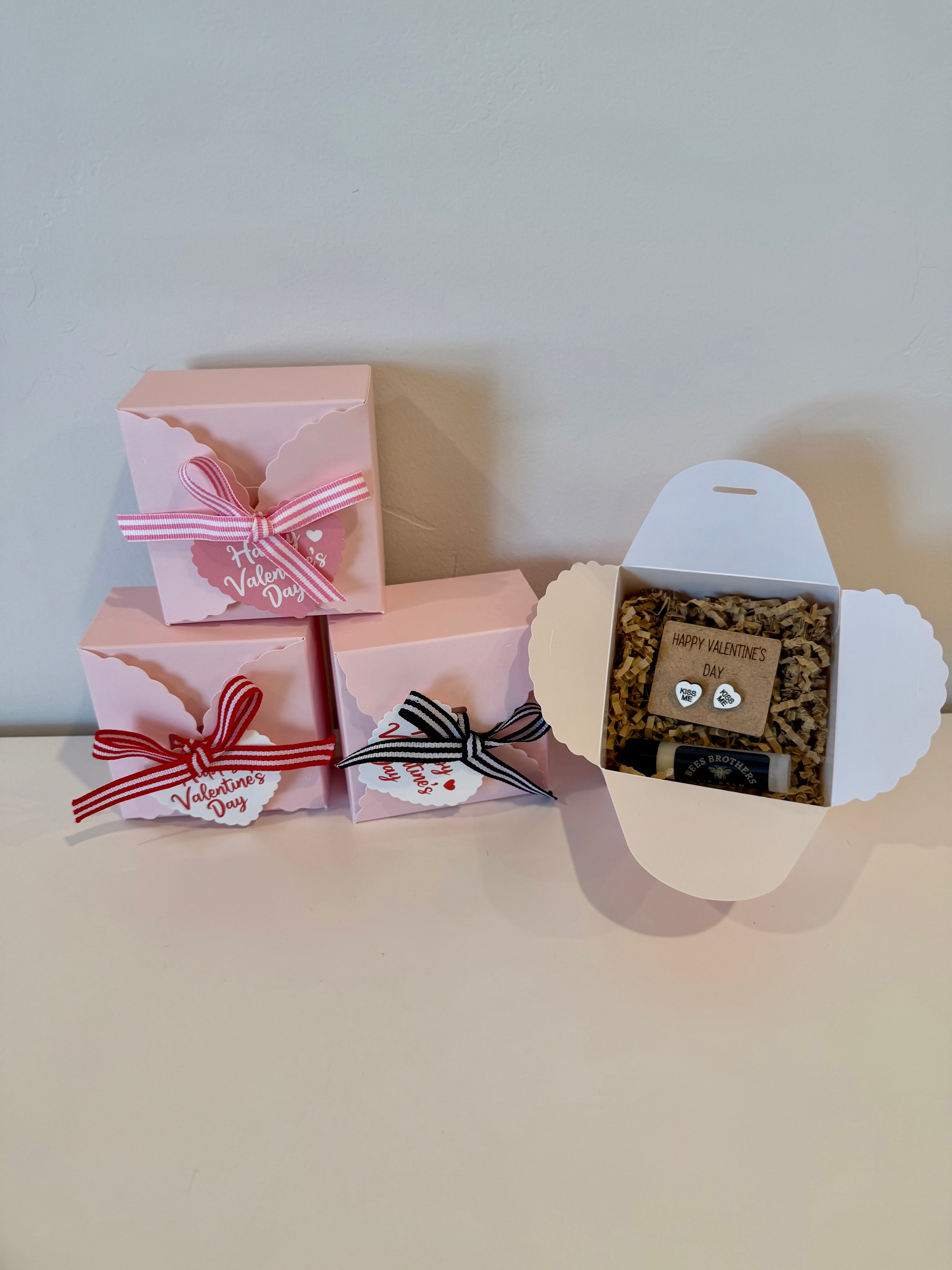 Small Pink Gift Boxes