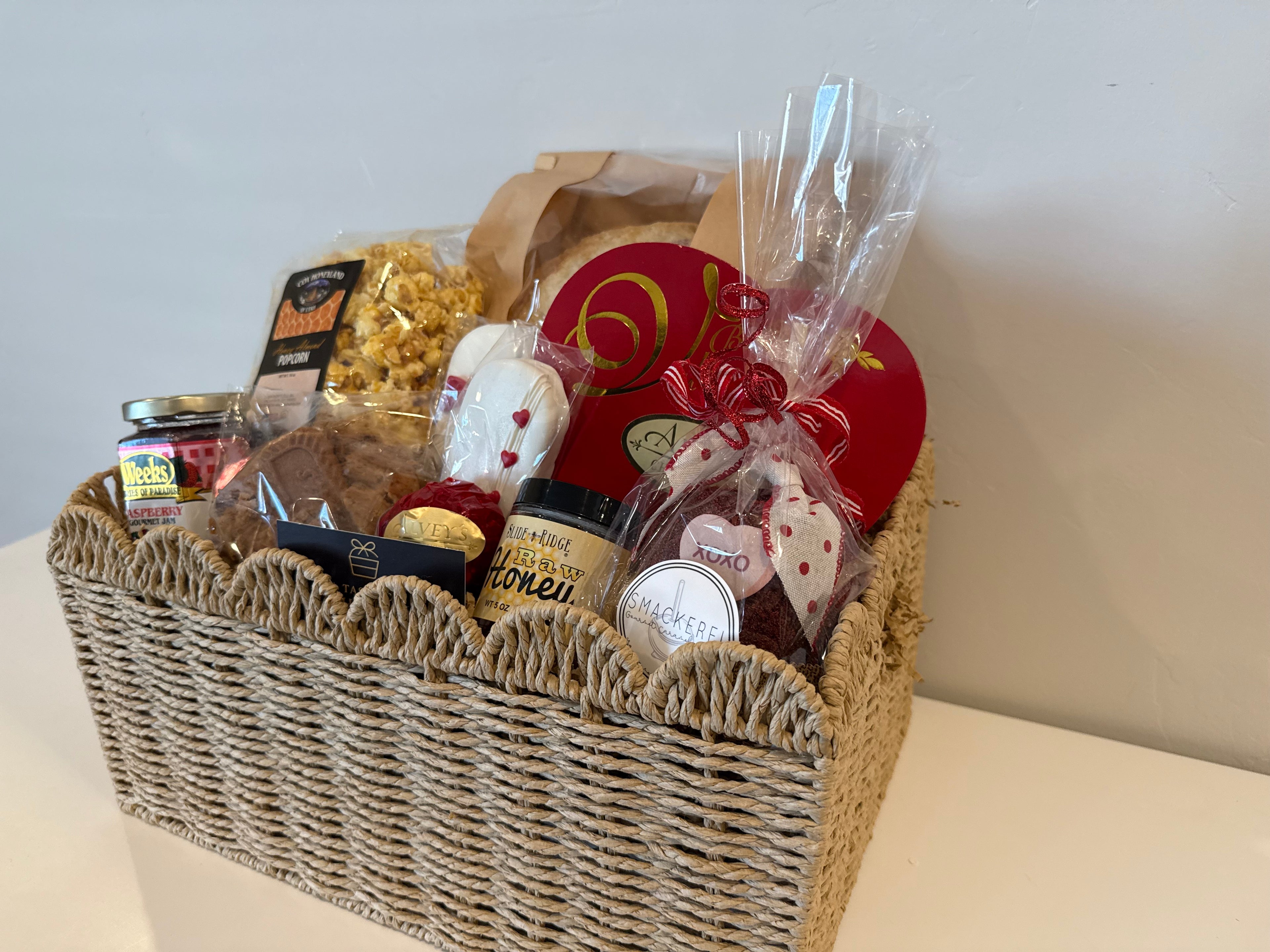 ❤️ The Red Heart of the Valley Basket