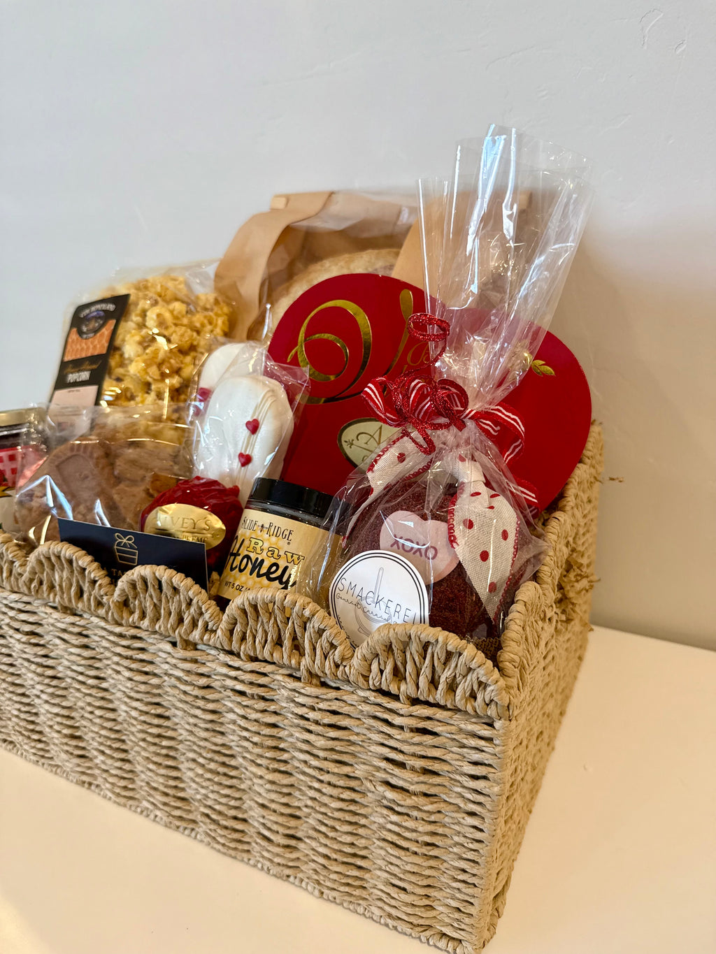 ❤️ The Red Heart of the Valley Basket