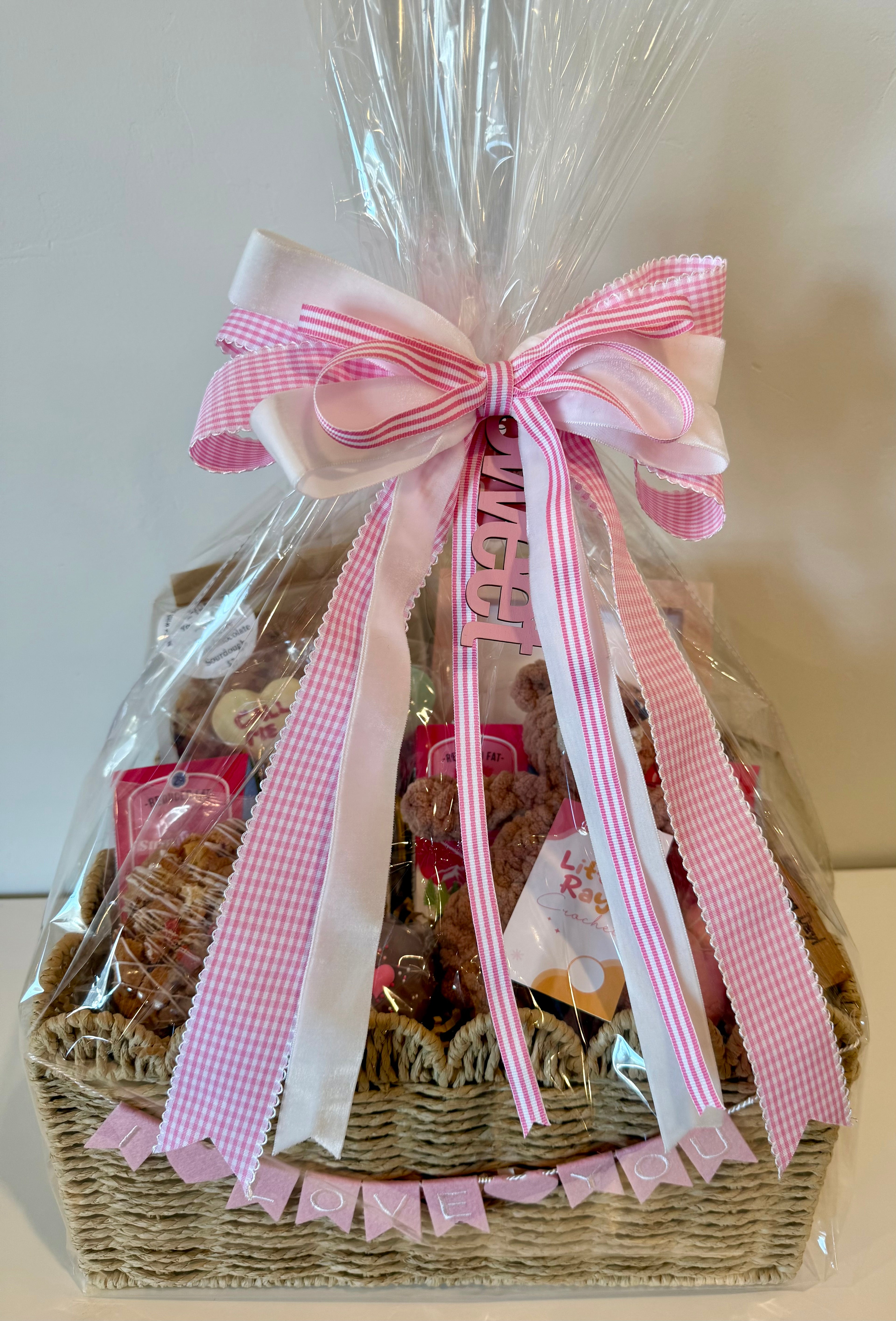💗The Blushing Valley Basket
