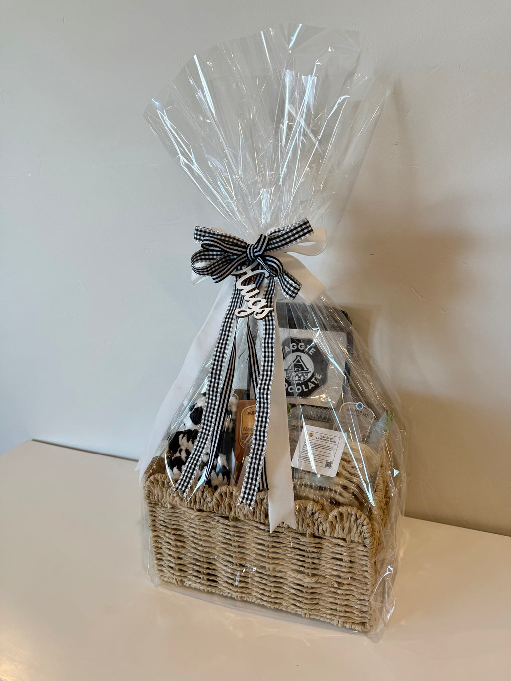 Hugs from the Valley Basket